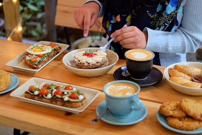 have best coffee in delhi at Blue Tokai, Saket