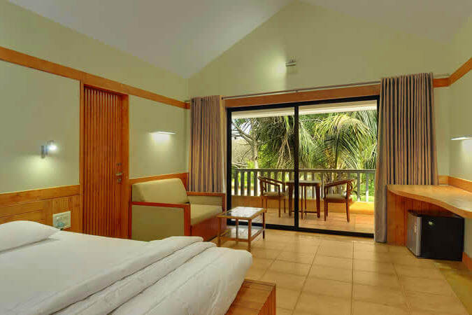 Peninsula Kalay Resort in daman