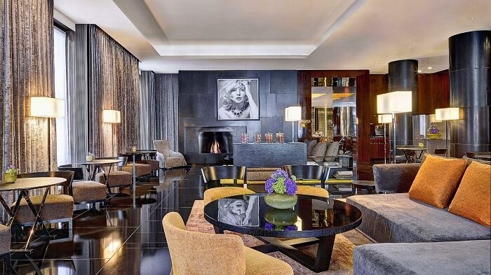 bulgari hotel in london