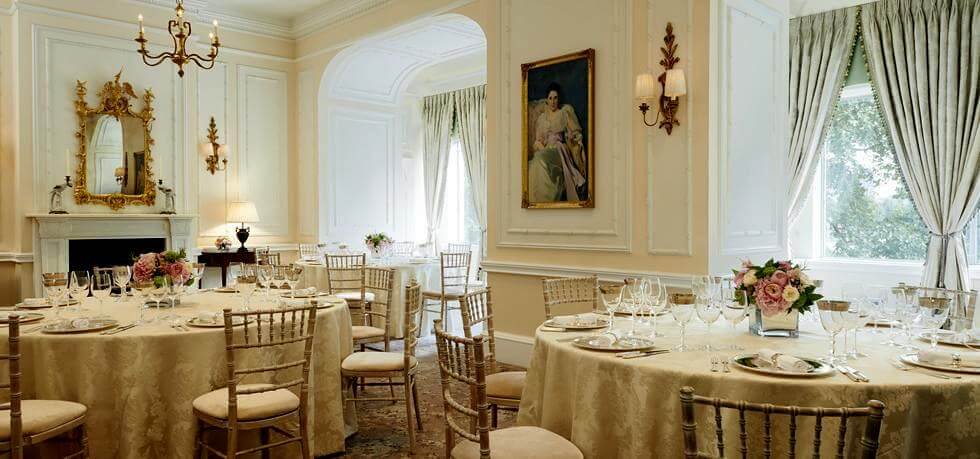 savoy restaurant in london