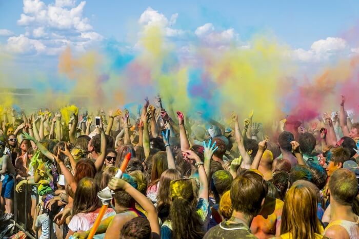 Celebrate Holi In Mumbai 2018 At These 10 Festive Events