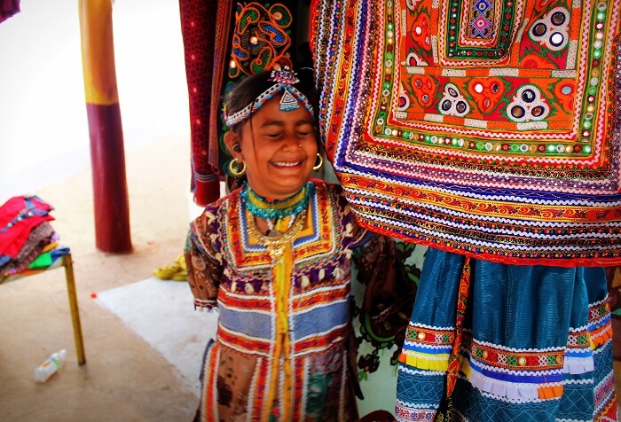 Little girls selling handicrafts at Kutch