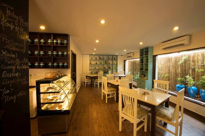 Lloyds Tea House Chennai