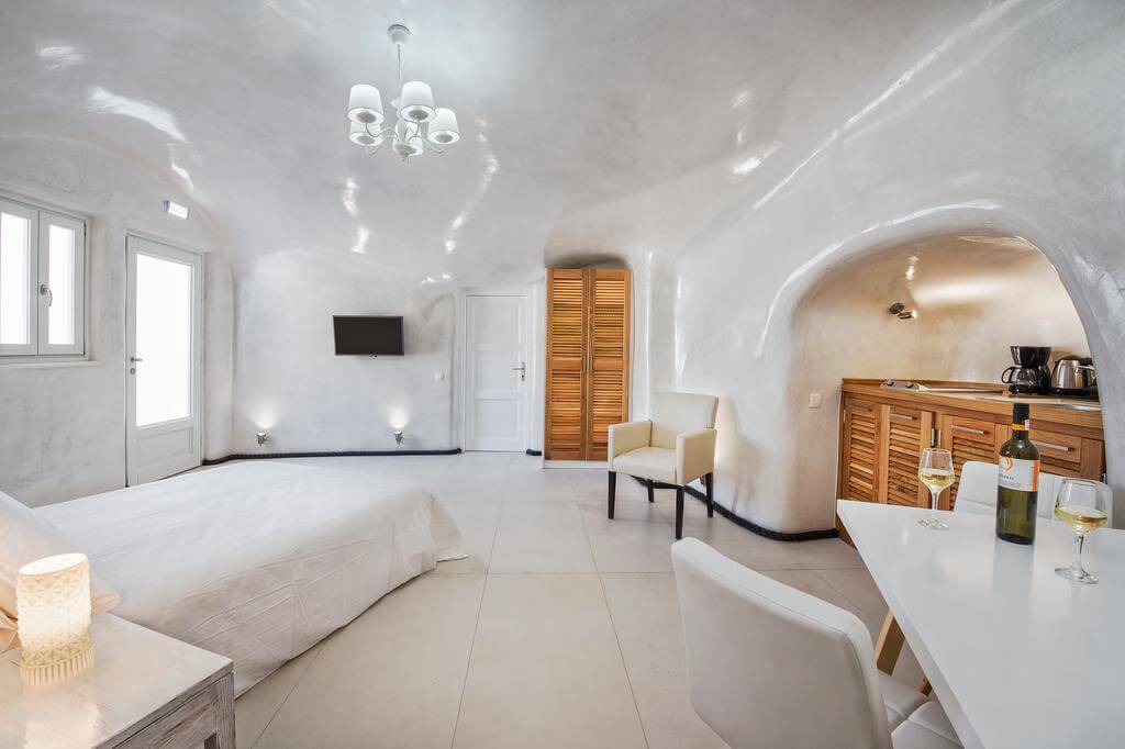 Hotel Thireas