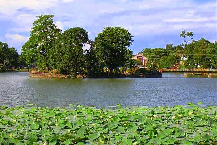 Padam Pukhuri