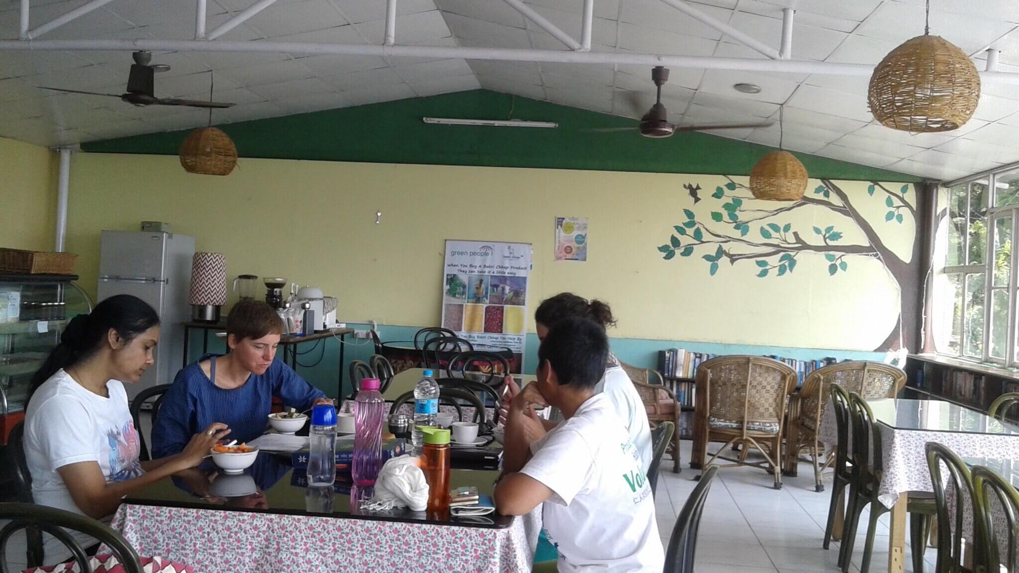 chayya cafe kb6592