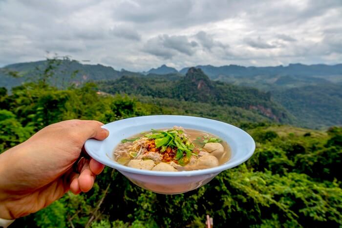 best cafes in manali