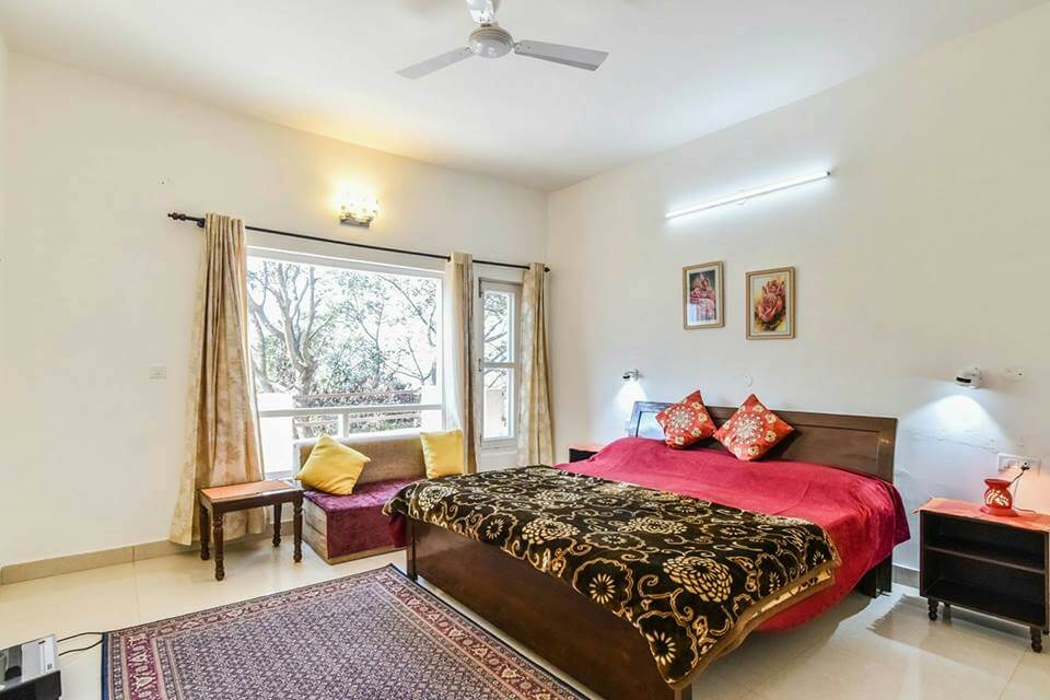 a luxurious cottage room