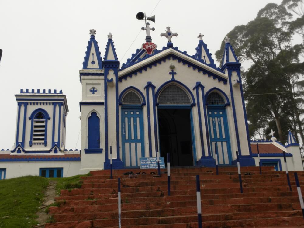 the white and blue church