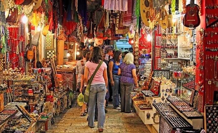Fashion Street, Mumbai