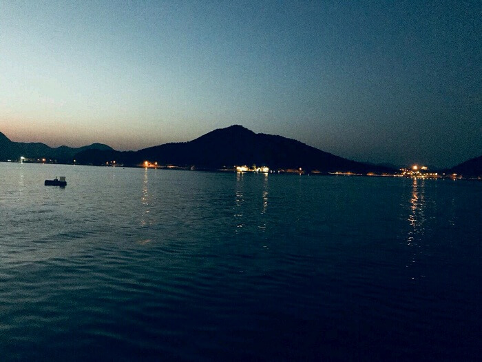 lake pichola night