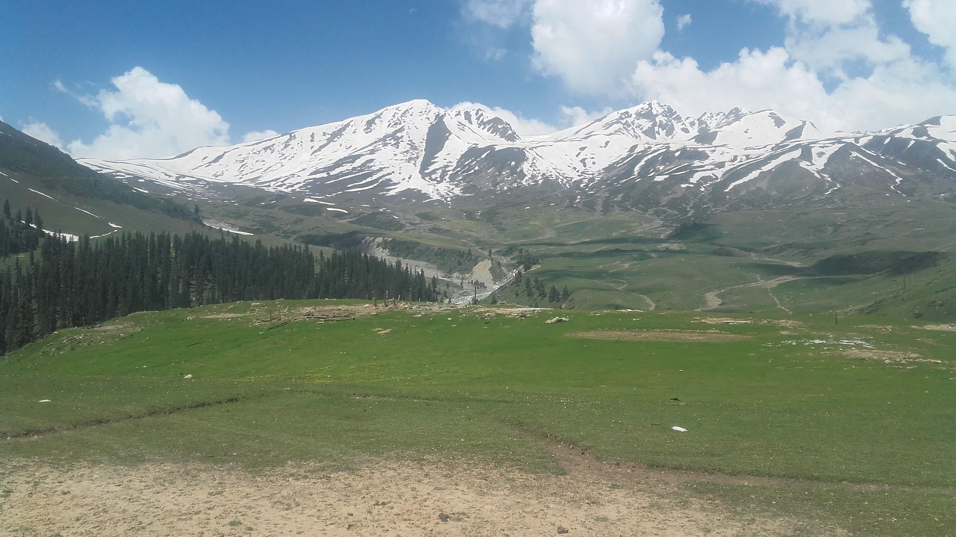 snow clad mountains of Kashmir