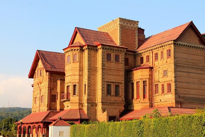 stay at Hari Niwas Palace jammu