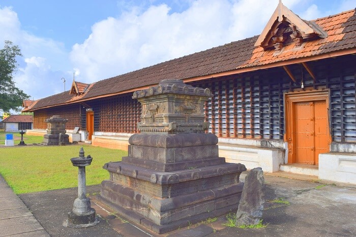 Peruvanam Mahadeva Temple thrissur
