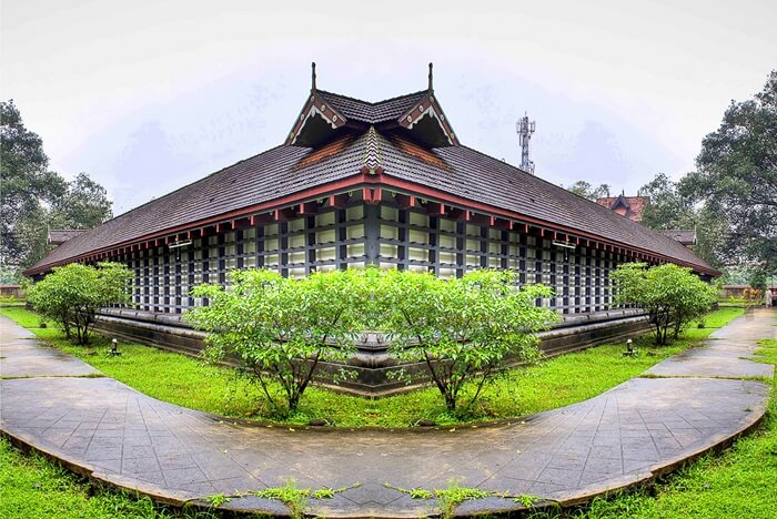 Poonkunnam Shiva Temple thrissur