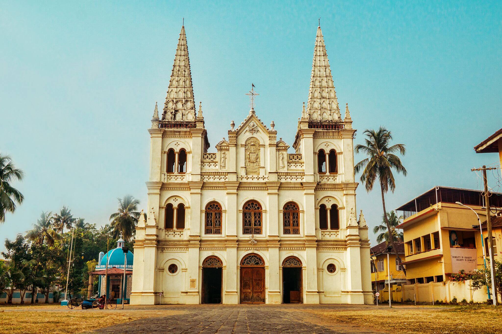 Santa Cruz Basilica kb6592