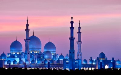 Sheikh Zayed Grand Mosque in Abu Dhabi