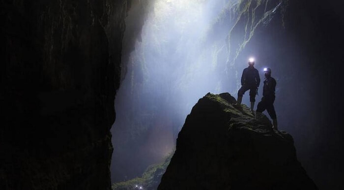 new zealand caving adventure
