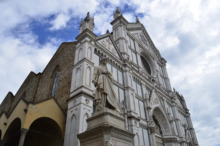 Outside view of Dante Aligherri