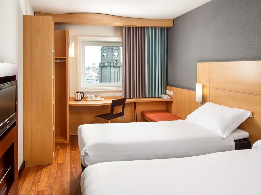 inside a bedroom at ibis Aberdeen Centre