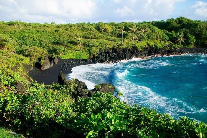Waiʻanapanapa State Park