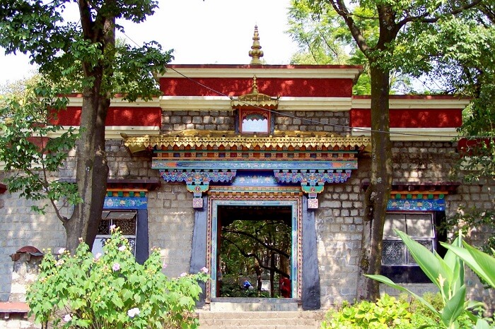 Absorb the tibetan culture at Norbulingka Institute