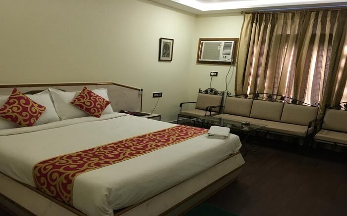 Hotel Tourist Inn in Siliguri