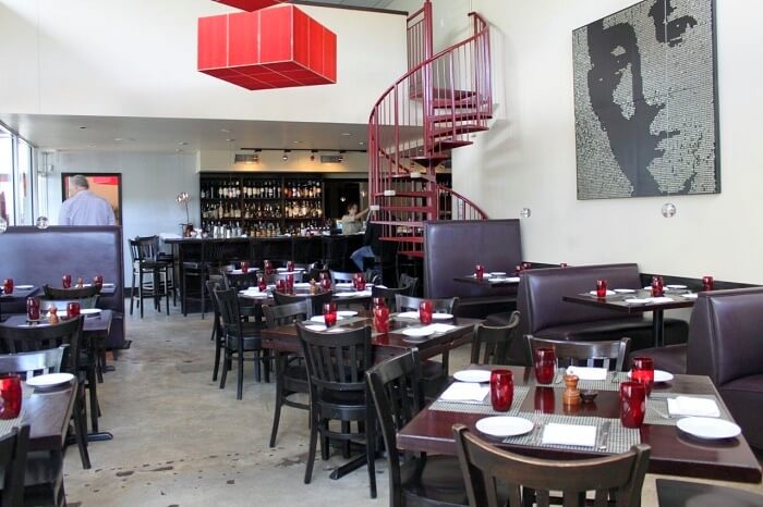 Michale Restaurant