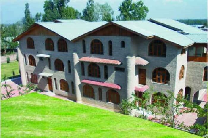 Mirani Resorts