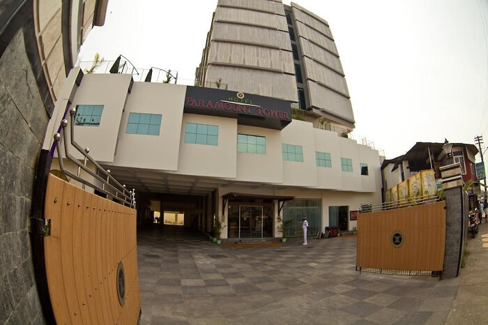 Paramount hotel