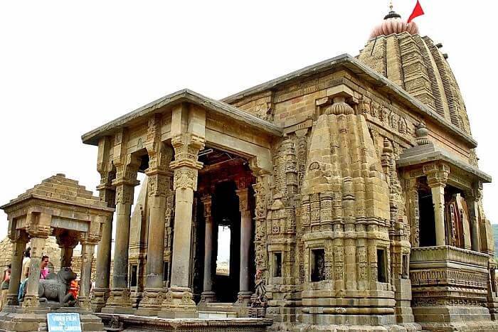 Seek blessings at Baijnath Temple