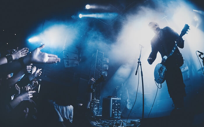 acj-0406-nightlife-in-russia (9)