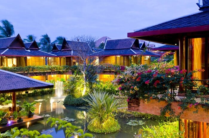hotels in siem real cover image