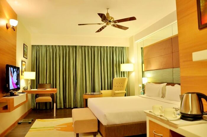 offers comfort and luxury