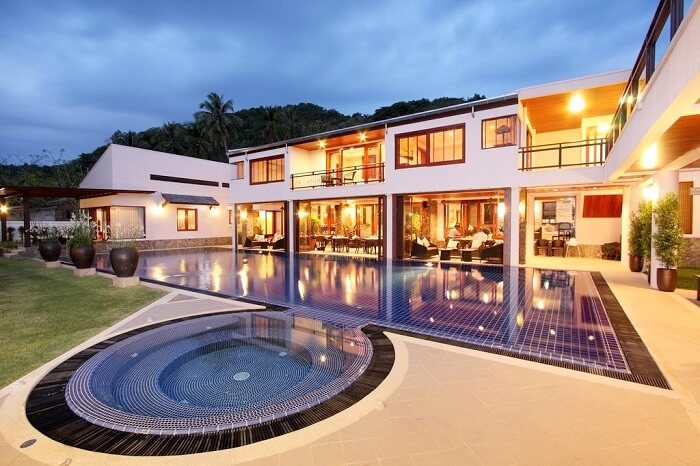Cloud 19 Beach Retreat