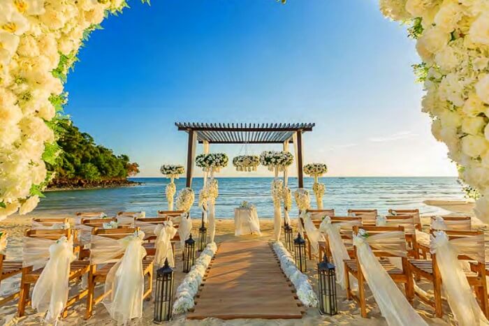 Have the perfect Destination Wedding at the Garden of Eden