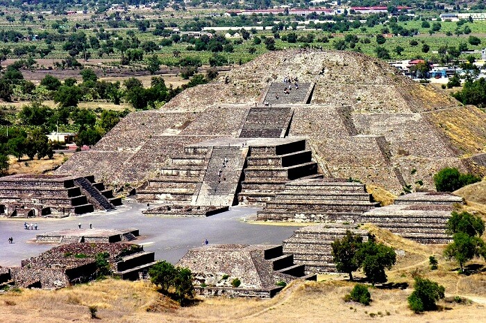 Pyramid of the moon