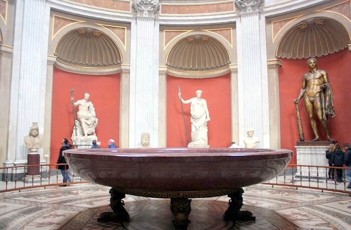 Vatikan,_Museum_Pio-Clementino_-_Sala_rotonda