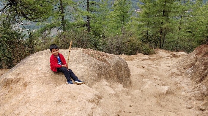 rohit bhutan family trip travelogue son trek
