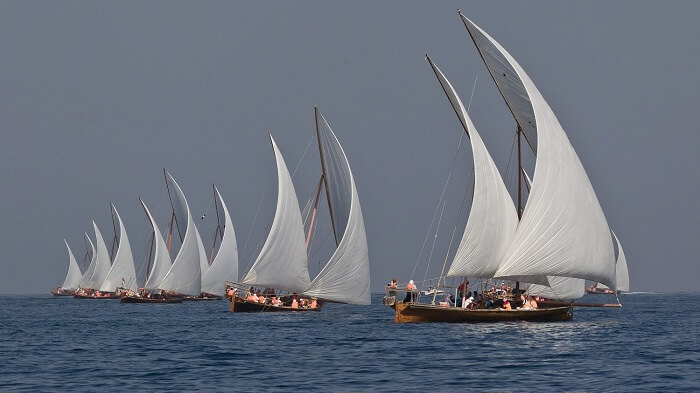Dhows Rowing