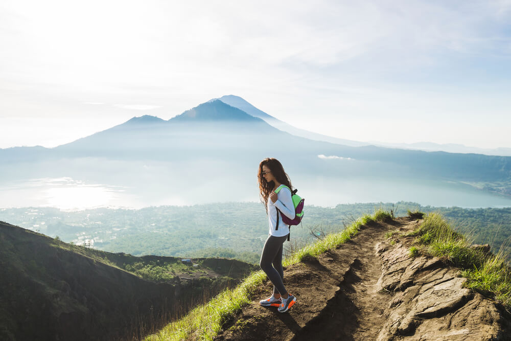 Trek du volcan au lever du soleil jusqu'au mont Batur 