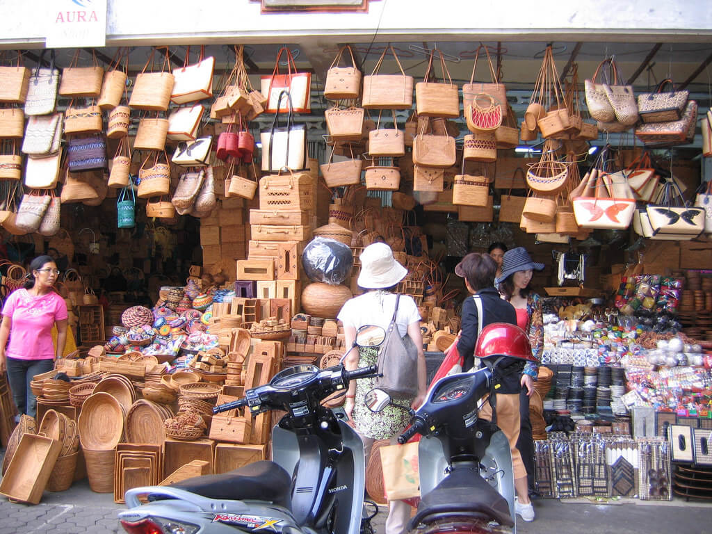sukawati art market