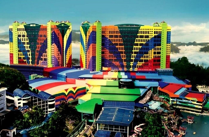First World Hotel