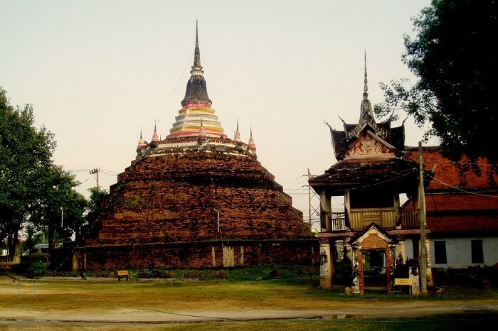 Wat Ratchaburana Temple Phitsanulok