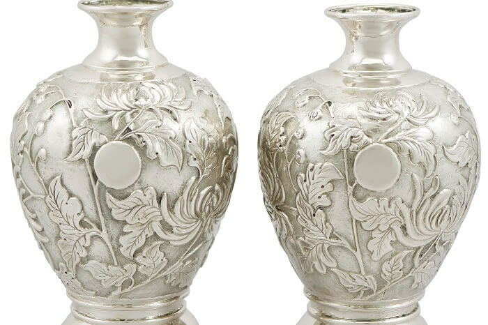 antique jar