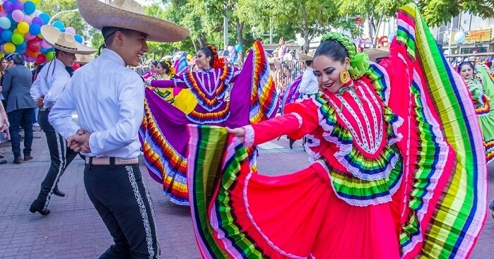 mexican traditions and culture