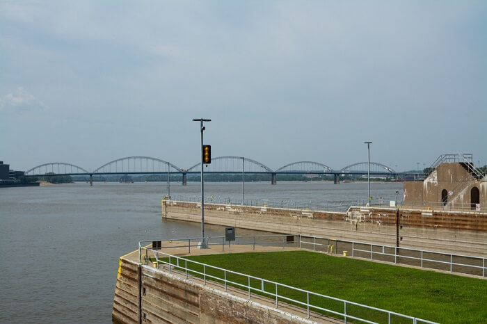 dam on rock island