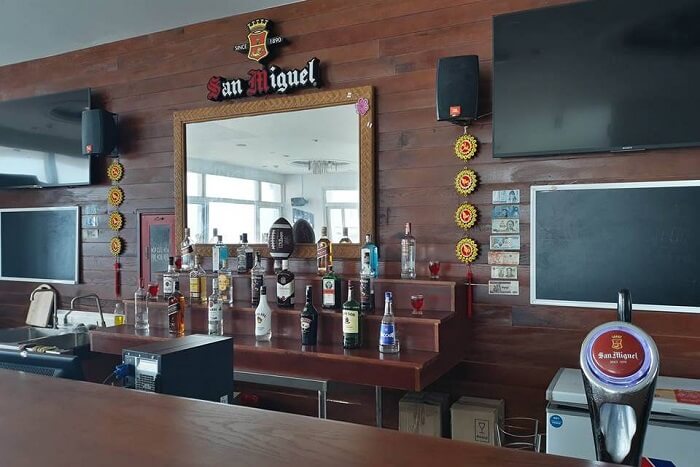 Billabong Pub & Restaurant