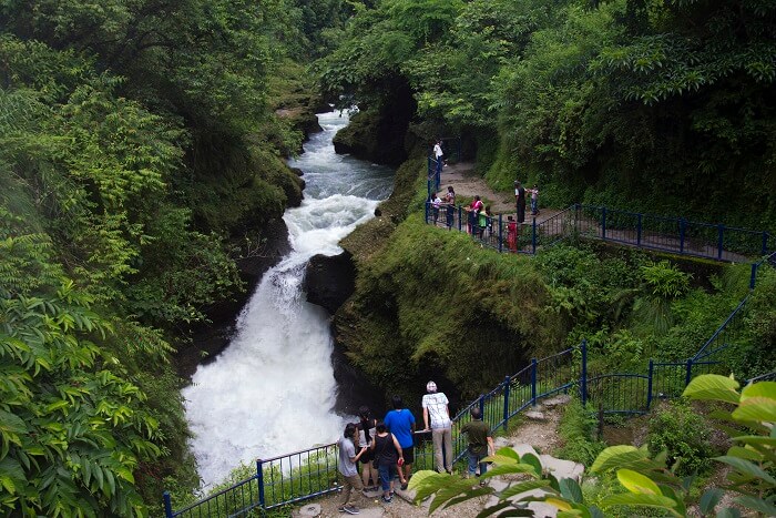 famous waterfalls in Nepal