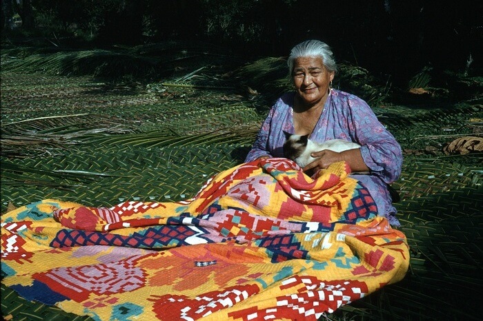 Local's women handicraft
